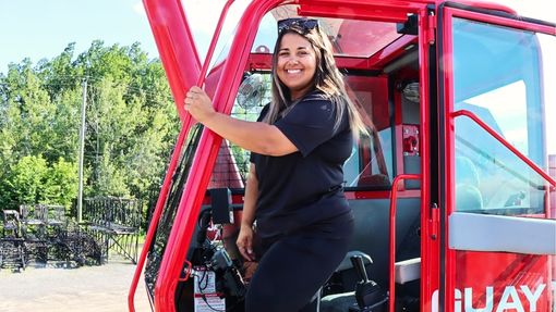 Mélissa Guay: de l’esthétique à la conduite de grues    