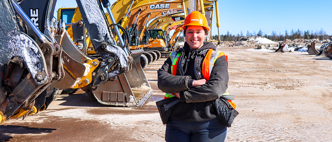 Annie Drapeau : conductrice d’engins de chantier en devenir